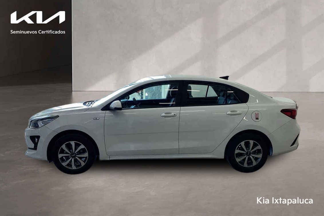 2023 Kia KIA RIO SEDAN 4p LX L4/1.6 Man
