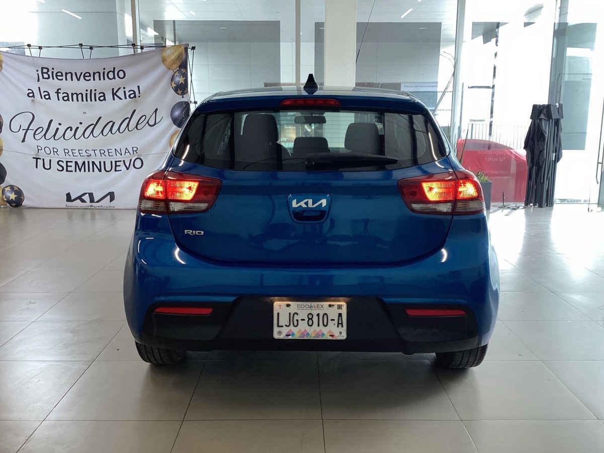 2023 Kia KIA RIO HB 5p LX L4/1.6 Aut