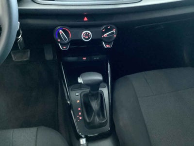 2023 Kia KIA RIO HB 5p LX L4/1.6 Aut
