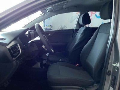 2023 Kia KIA RIO HB 5p LX L4/1.6 Aut