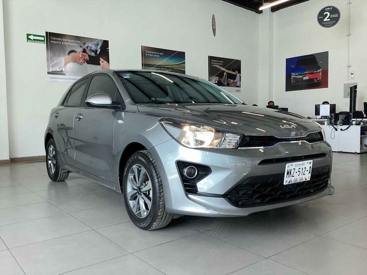 2023 Kia KIA RIO HB 5p LX L4/1.6 Aut