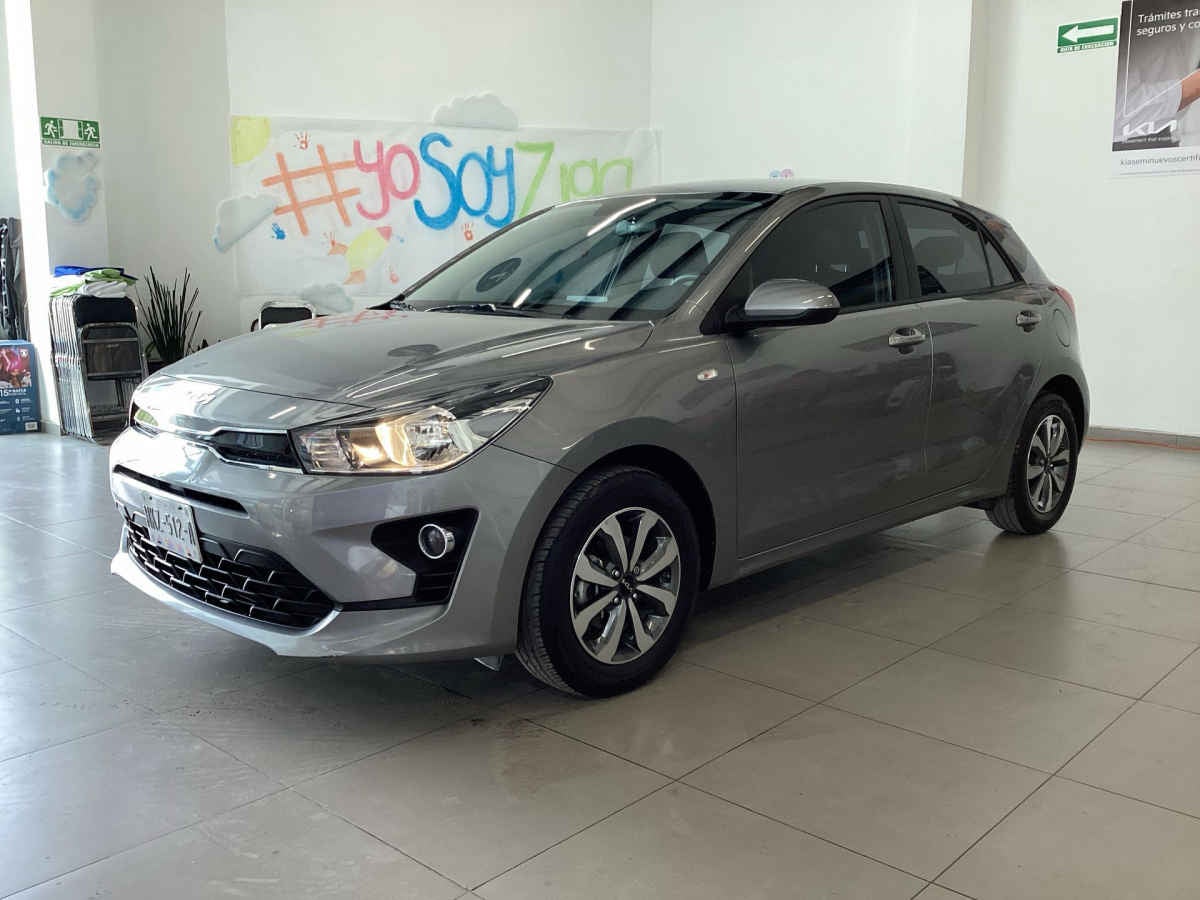 2023 Kia KIA RIO HB 5p LX L4/1.6 Aut