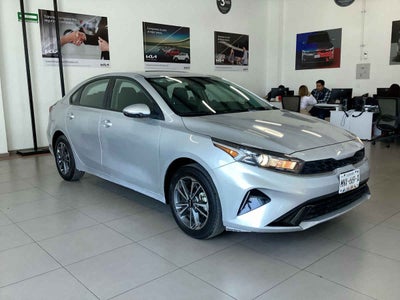 2023 Kia FORTE SEDAN 4p LX L4/2.0 Man