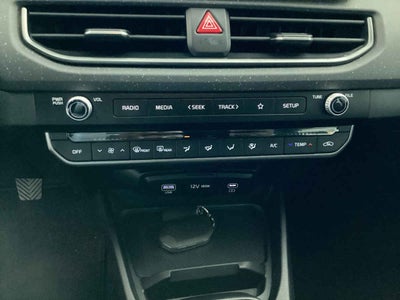 2024 Kia K3 4p EX L4/1.6 Man