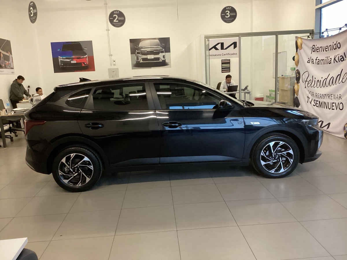 2024 Kia K3 4p EX L4/1.6 Aut