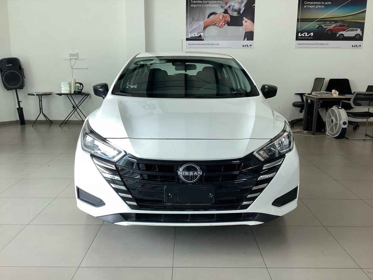 2025 Nissan Versa 4p Sense L4/1.6 Aut