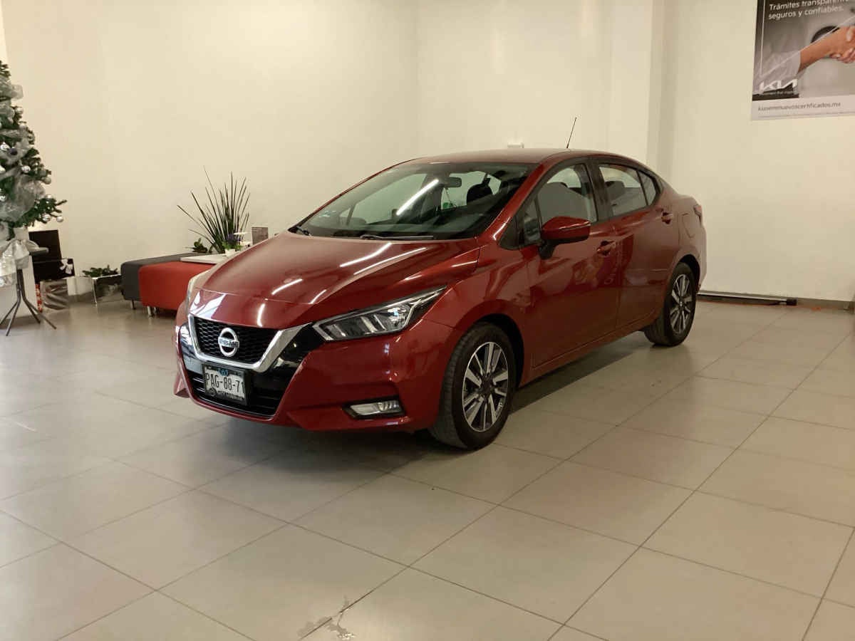 2021 Nissan Versa 4p Advance L4/1.6 Man