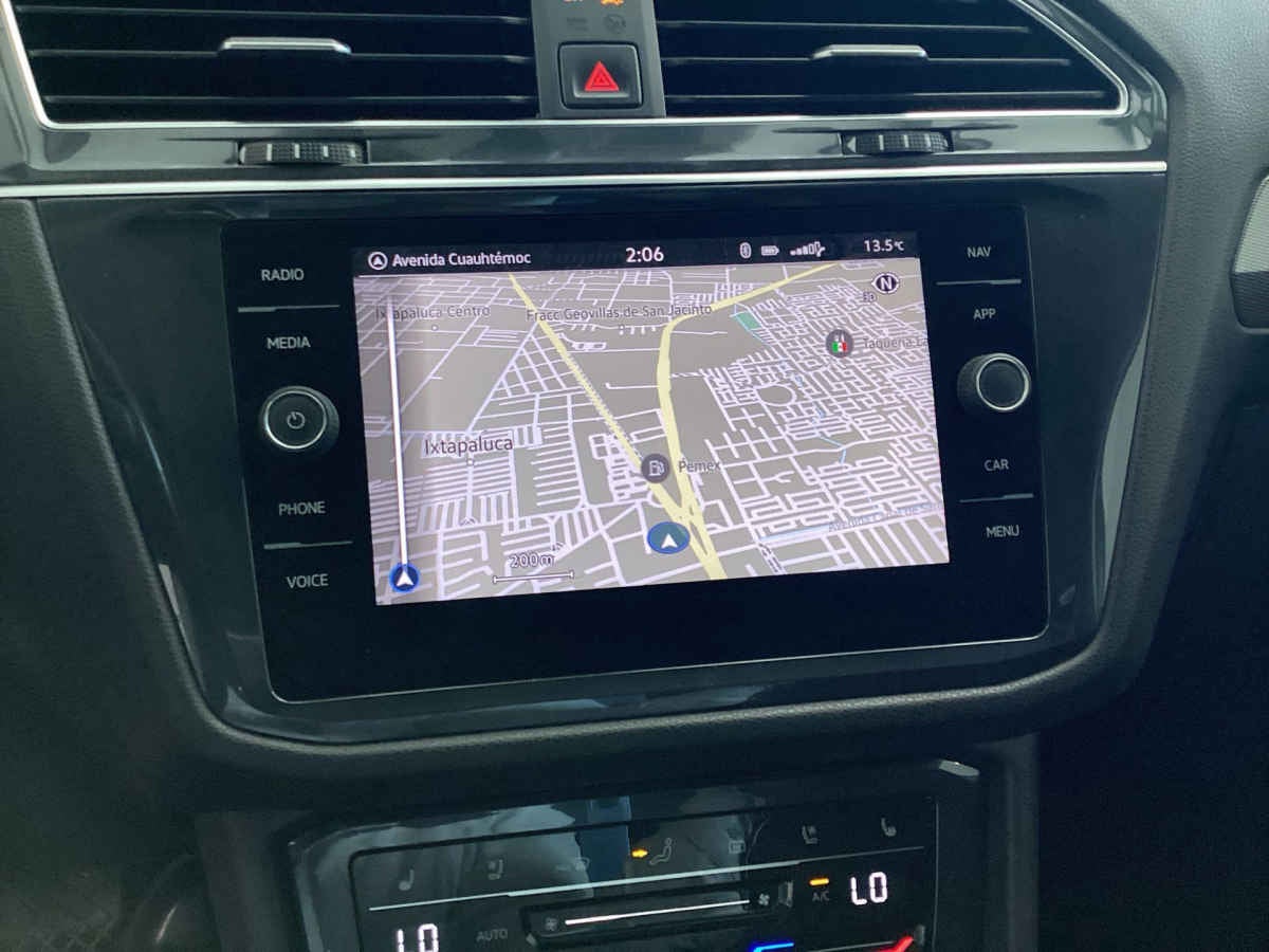 2022 Volkswagen Tiguan 5p R-Line L4/1.4/T Aut