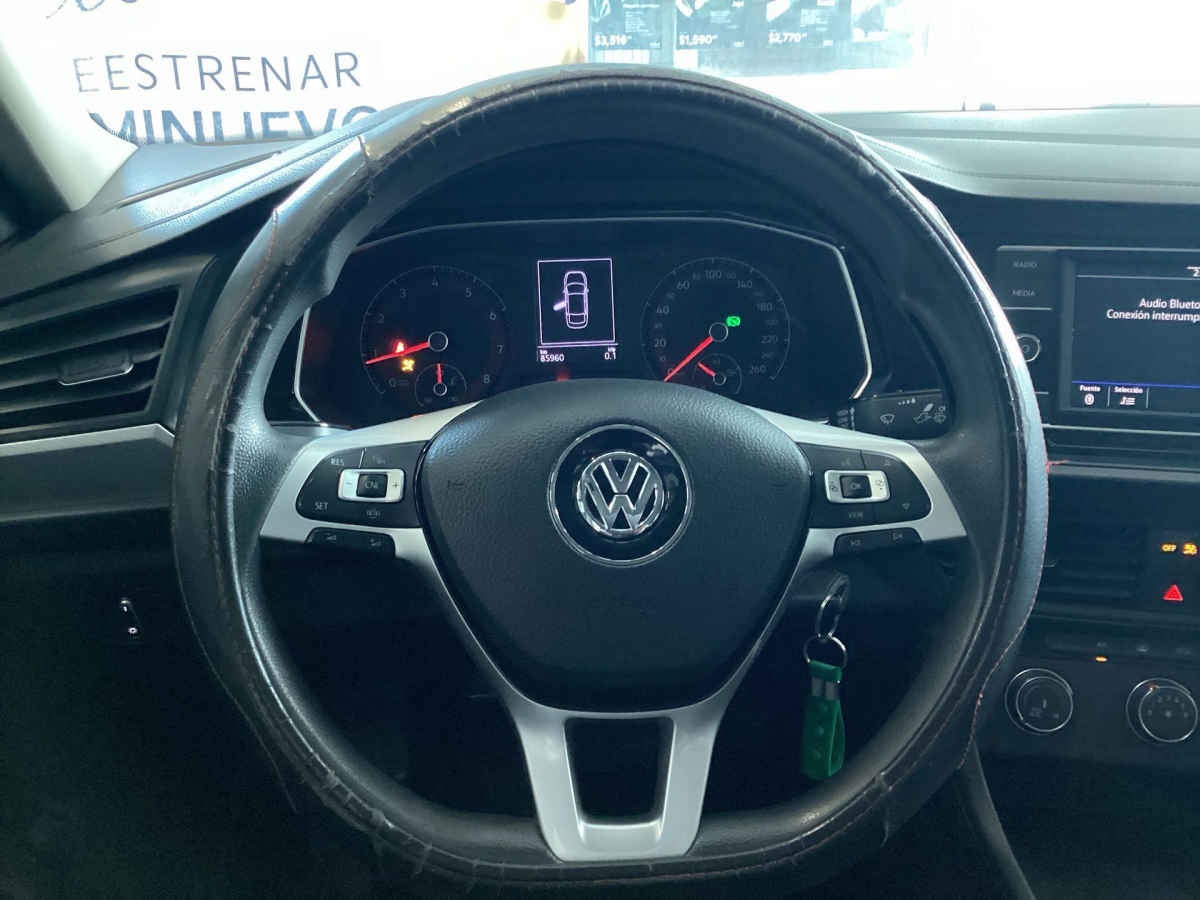 2021 Volkswagen Jetta 4p Trendline L4/1.4/T Aut