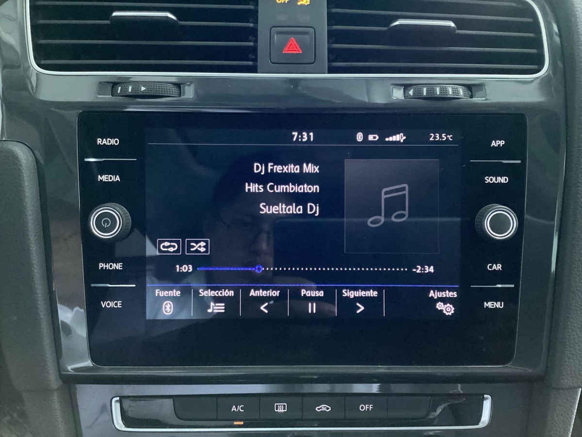 2019 Volkswagen Golf 5p Comfortline L4/1.4/T Aut