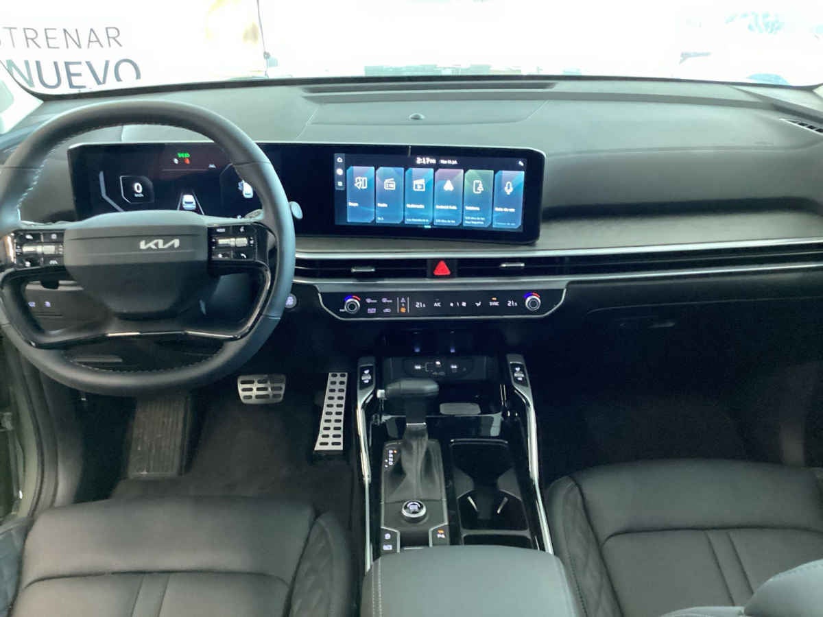 2026 Kia Sorento 5p SXL L4/2.5/T Aut