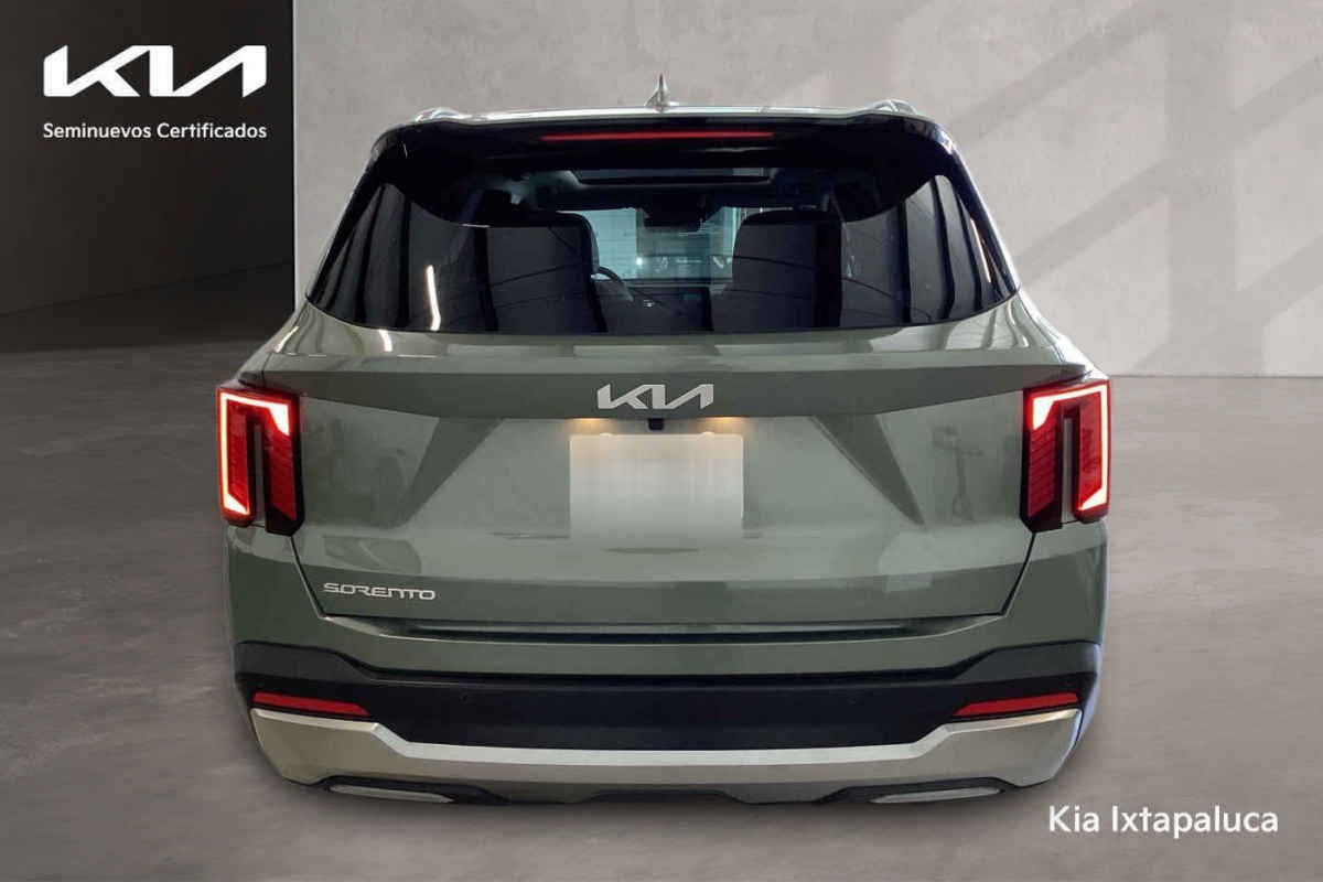 2026 Kia Sorento 5p SXL L4/2.5/T Aut