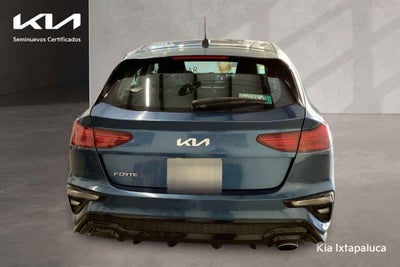 2022 Kia FORTE HB 5p EX  2.0 L MPI Atkinson TM6  A/AC.  BA  BL  f. niebla  RA-16"