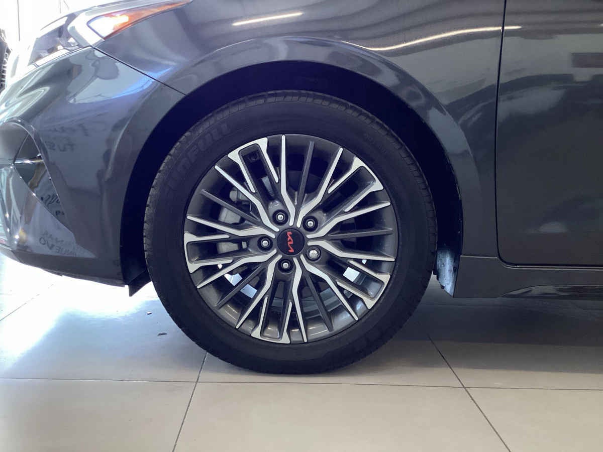 2023 Kia FORTE HB 5p GT L4/1.6/T Aut