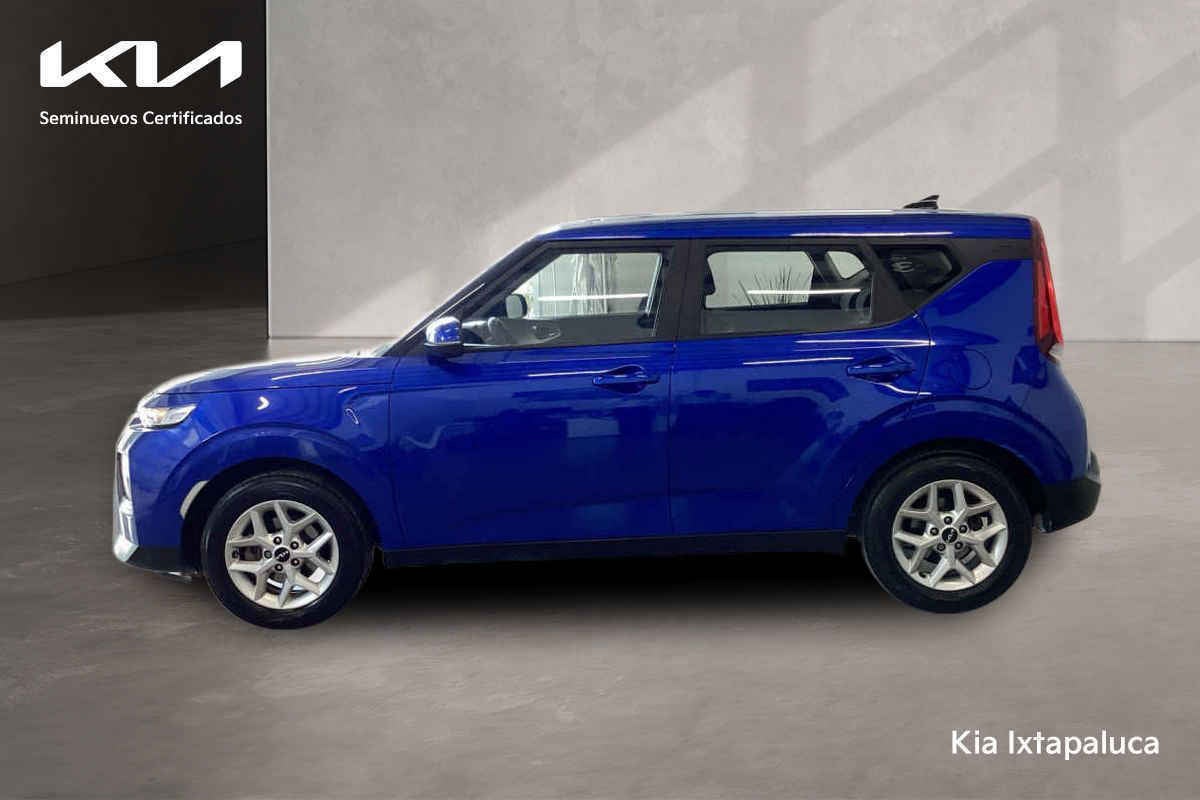 2022 Kia Soul 5p LX  1.6 L  121 HP  TM6  A/AC  RA-16"