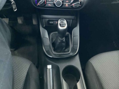 2022 Kia Soul 5p LX  1.6 L  121 HP  TM6  A/AC  RA-16"