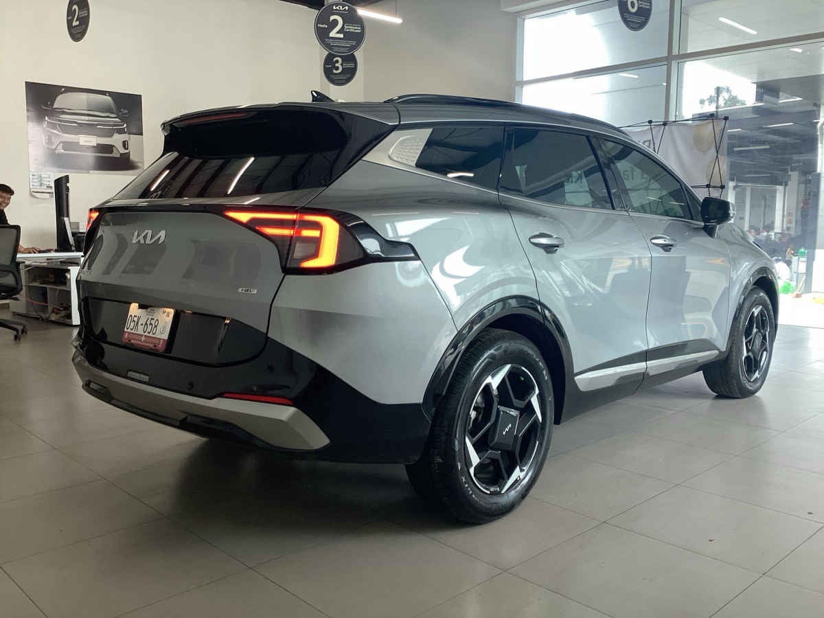 2026 Kia Sportage 5p EX Pack HEV L4/1.6 Aut
