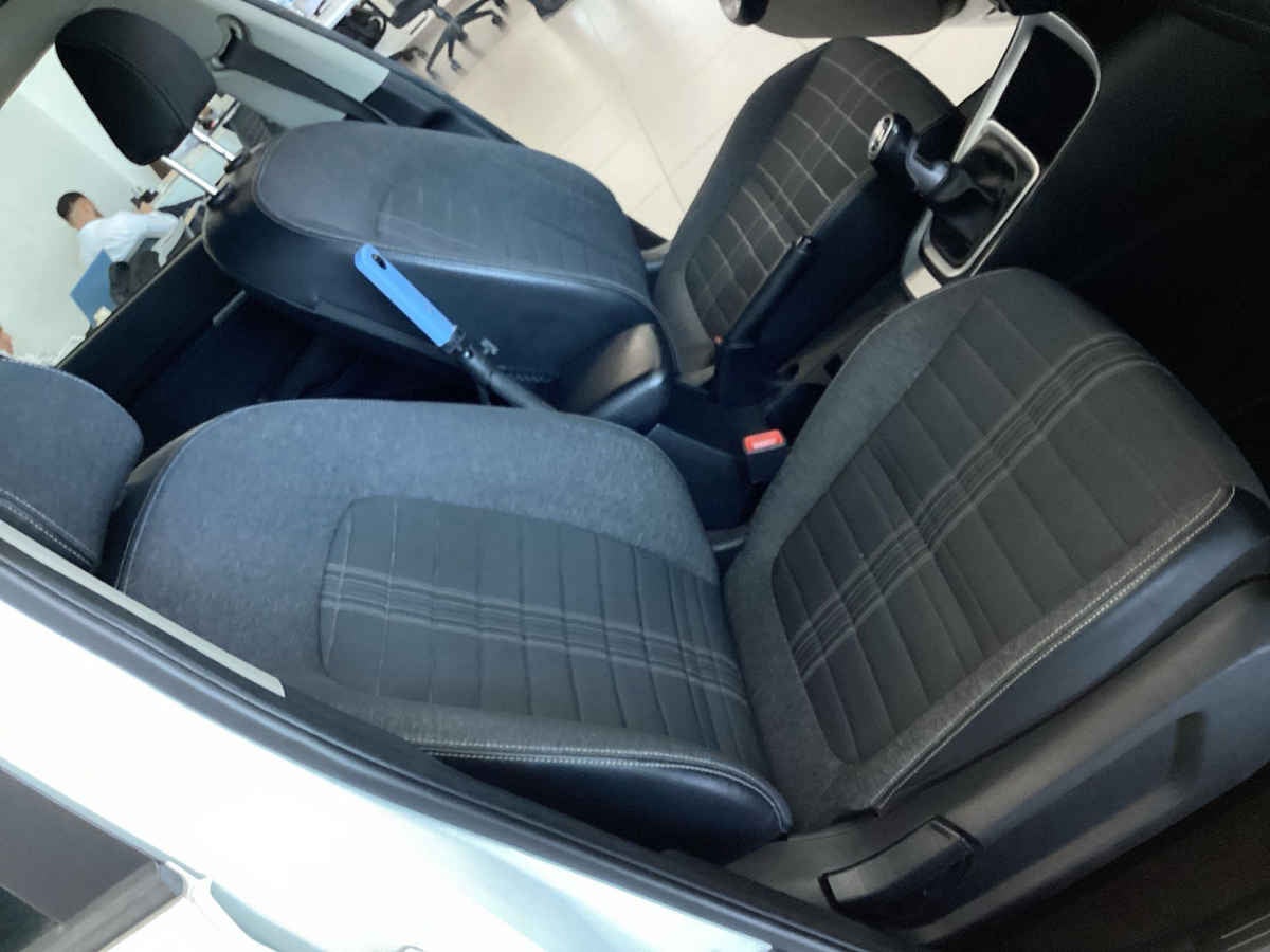 2024 Kia Sonet 5p LX L4/1.5 Man