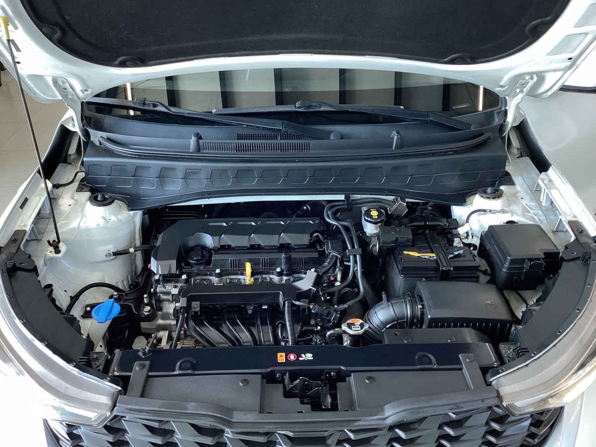 2024 Kia Sonet 5p LX L4/1.5 Man