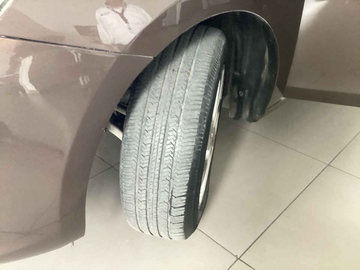 2020 Chevrolet Aveo 4p LTZ L4/1.5 Man (E)