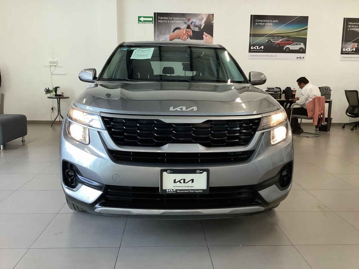 2023 Kia SELTOS 5p EX L4/1.6 Aut