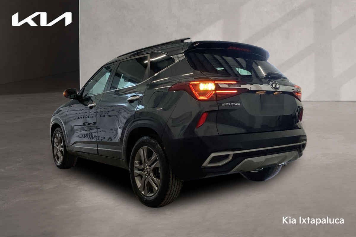 2021 Kia SELTOS 5p SX L4/1.6 Aut