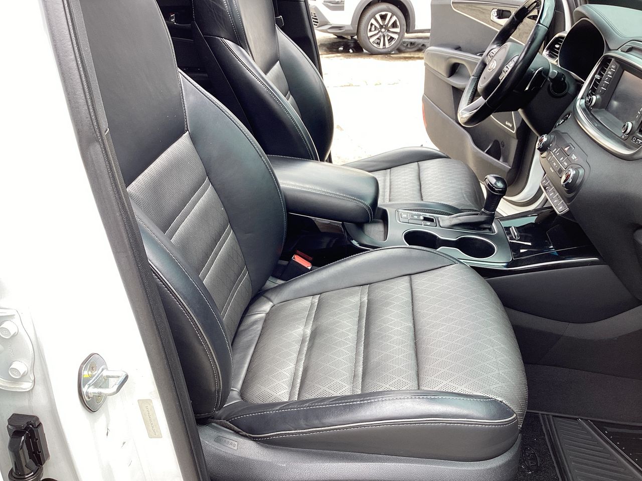 2018 Kia Sorento 3.3 V6 SXL Piel 7 Pasajeros AWD At