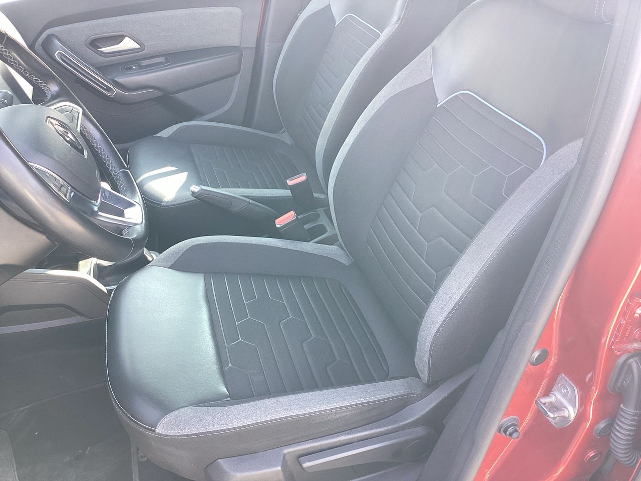 2023 Renault Duster 1.3 Iconic At