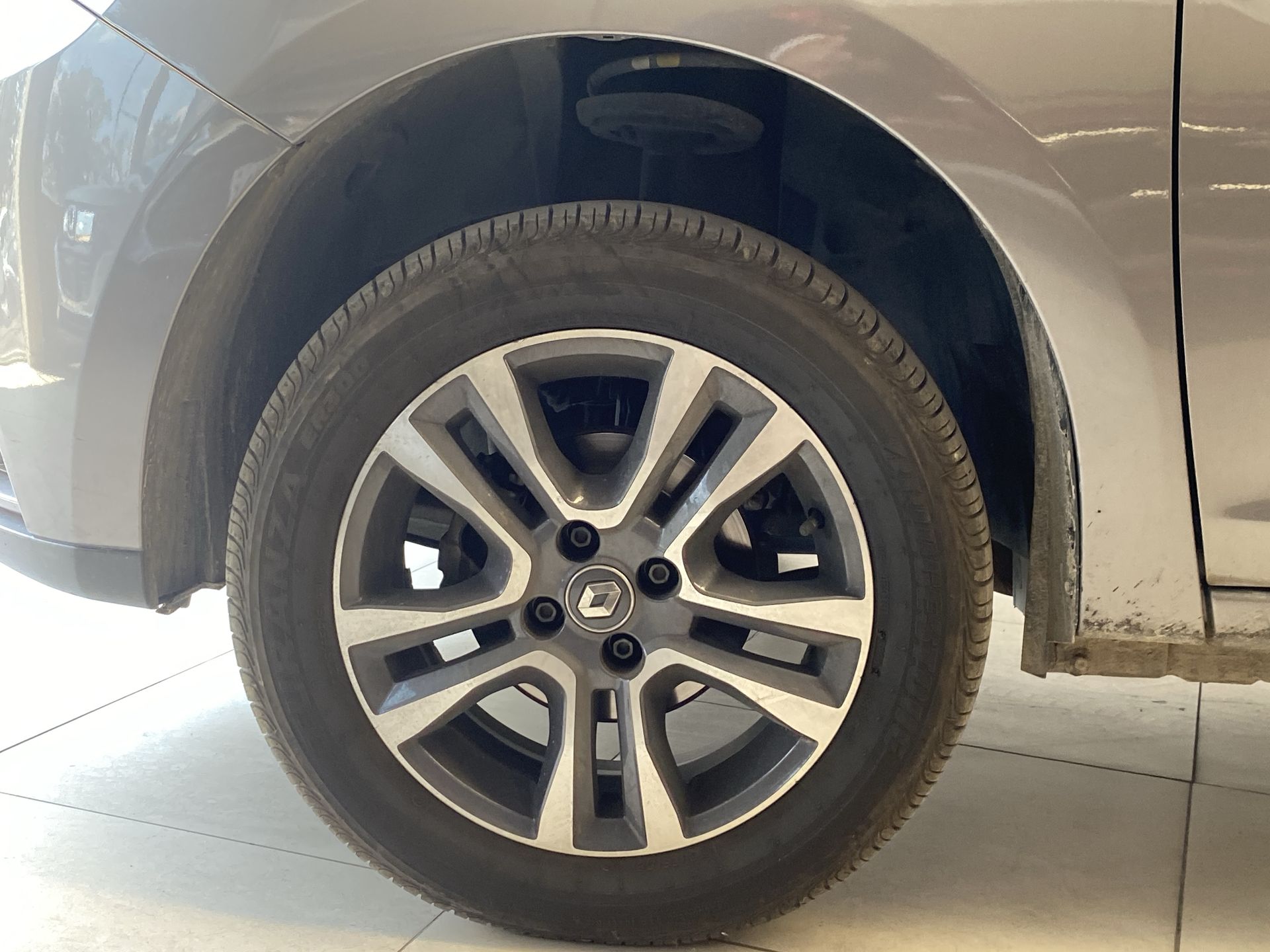 2024 Renault Logan 1.6 Intens Mt