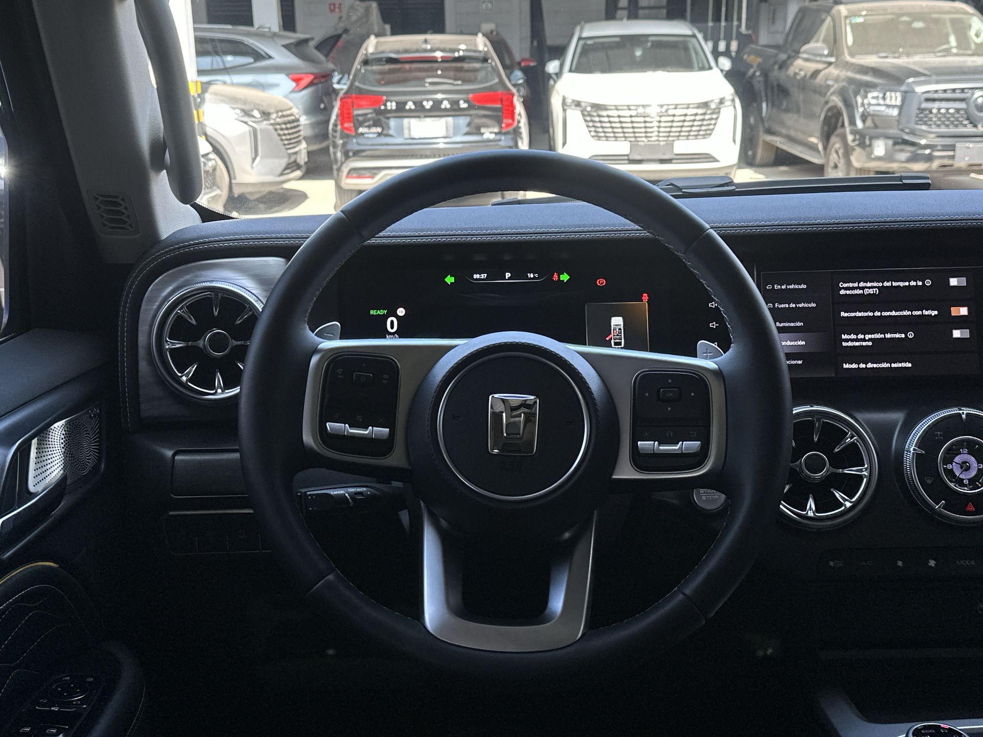 2024 GWM Tank 300 2.0 Luxury Hev