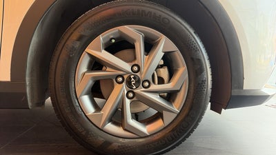 2024 Kia K3 4p LX L4/1.6 Man
