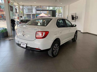 2024 Renault Logan 4p Intens L4/1.6 Aut