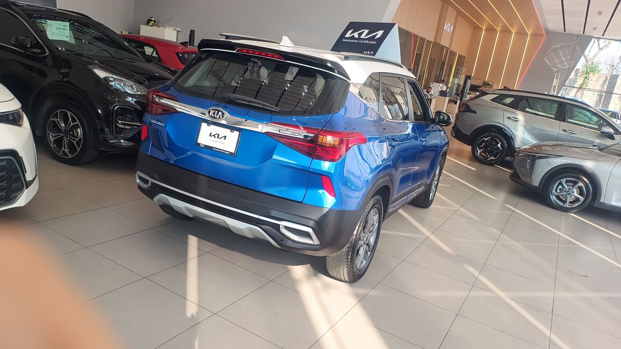 2021 Kia SELTOS 5p EX Pack L4/1.6 Aut