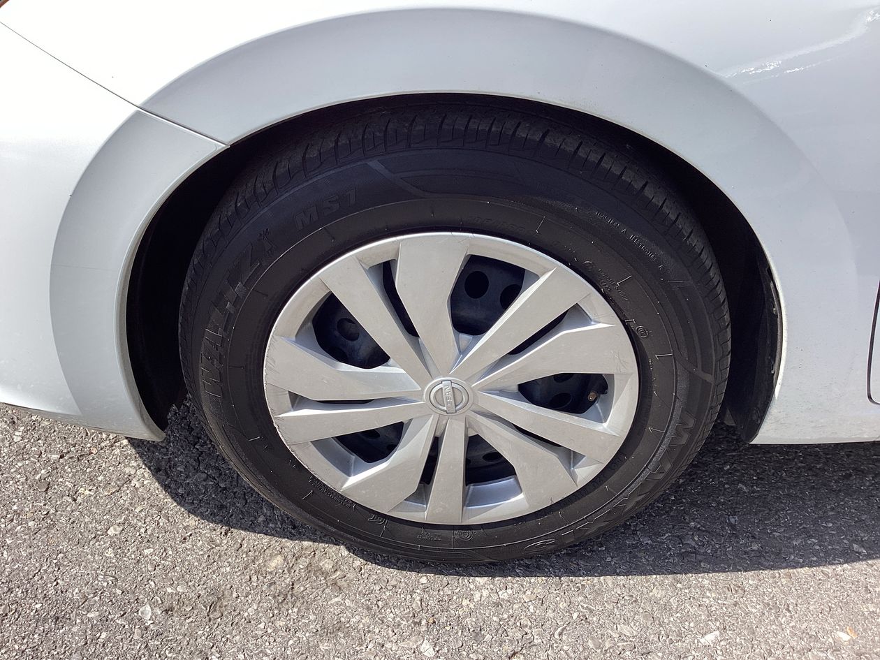 2024 Nissan Versa 1.6 Sense At