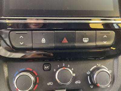 2024 Renault Kwid KWID ICONIC TM