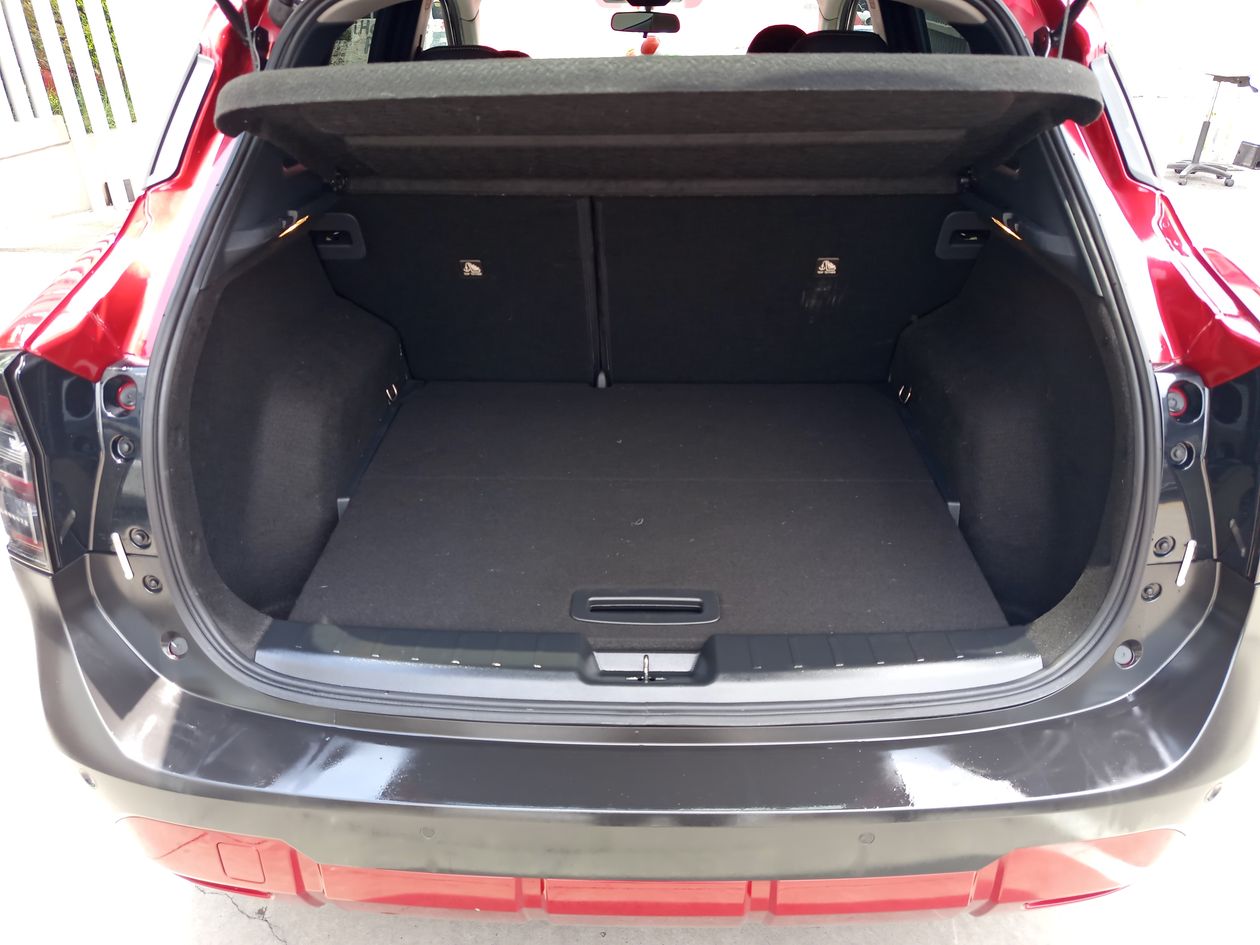 2025 Nissan Kicks 2.0 Advance At