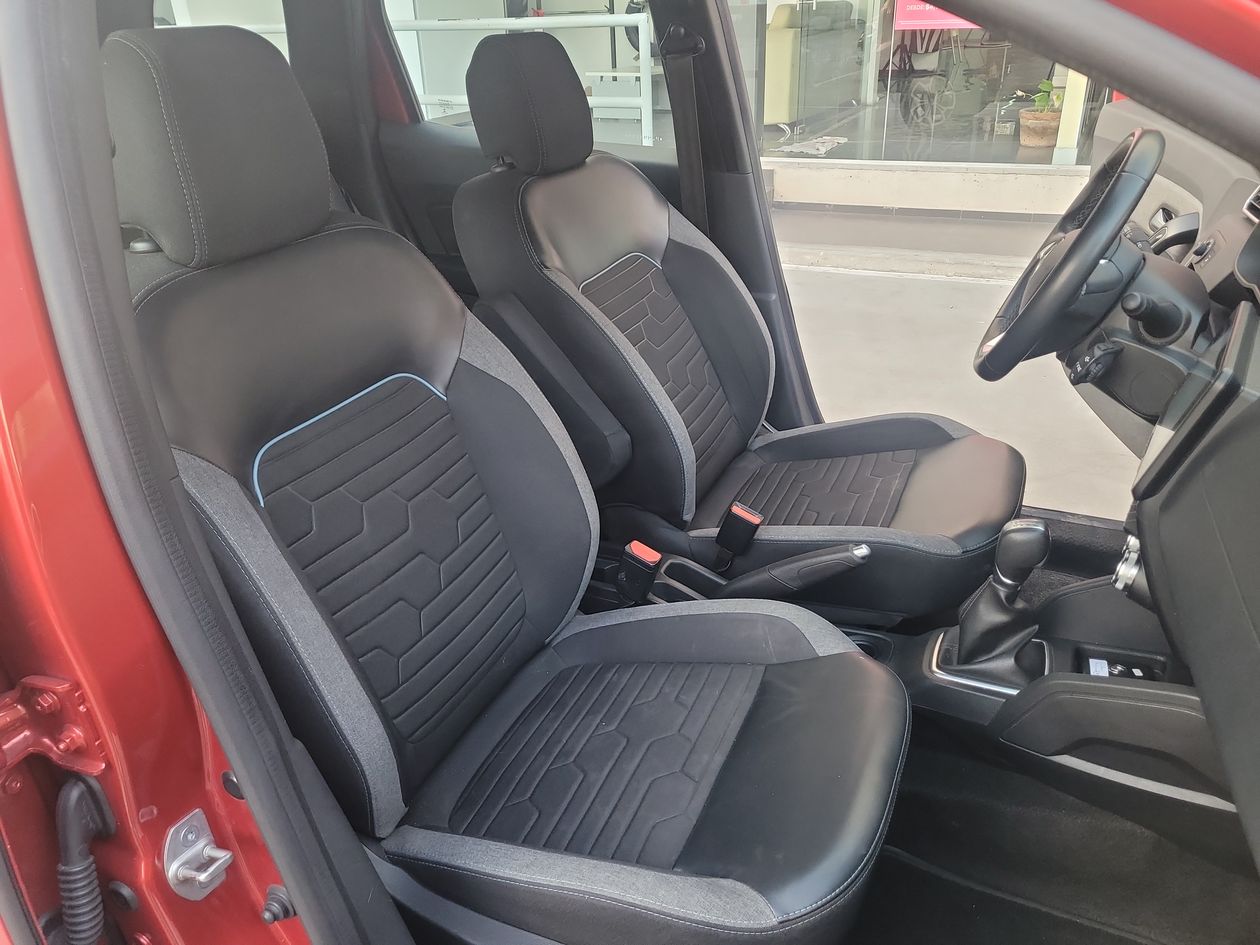 2023 Renault Duster 1.3 Iconic At