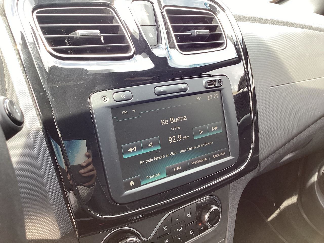 2024 Renault Logan LOGAN INTENS CVT