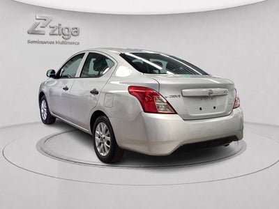 2025 Nissan V-Drive 1.6 A/C  Mt