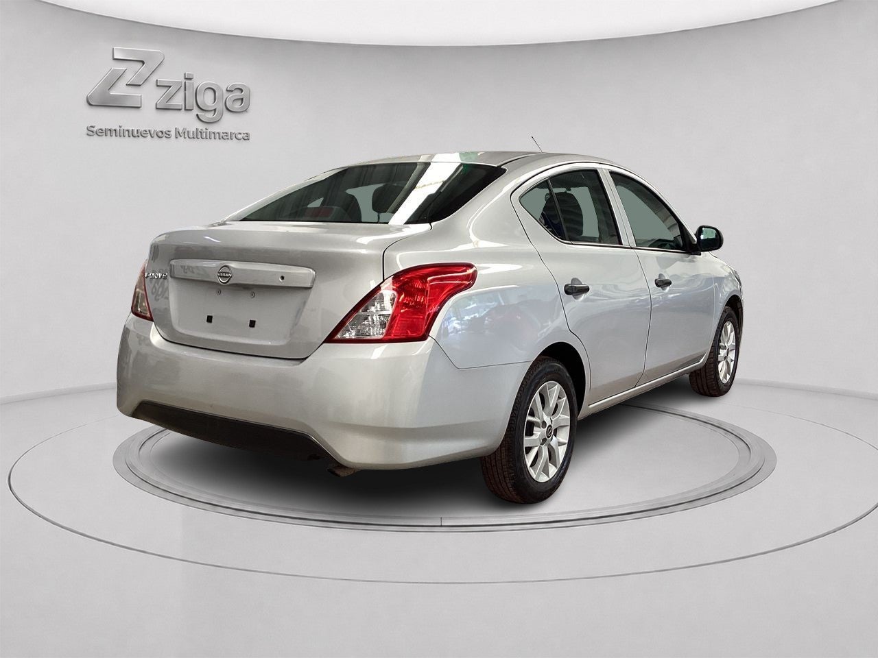 2025 Nissan V-Drive 1.6 A/C  Mt
