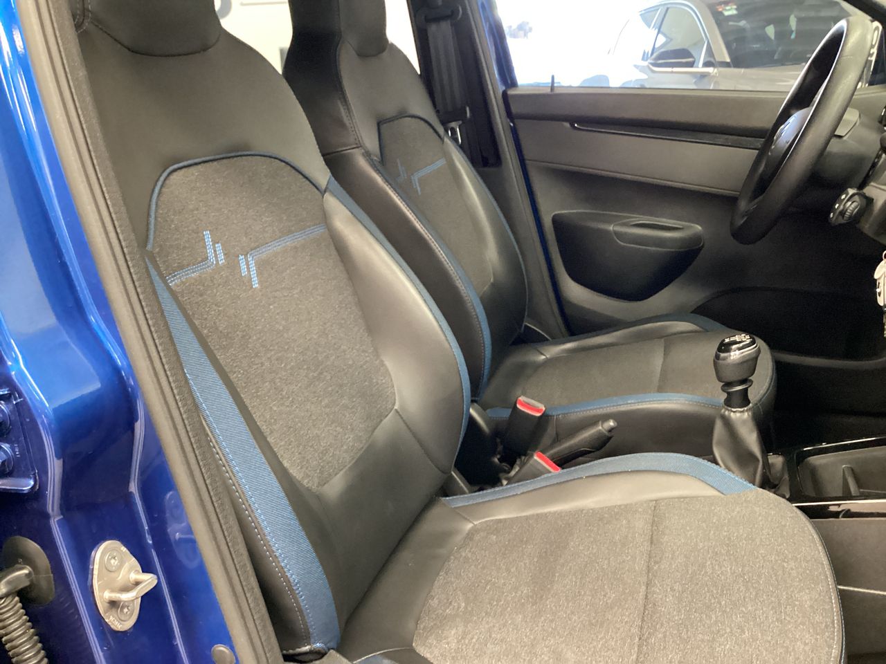 2025 Renault Kwid 1.0 Bitono Mt