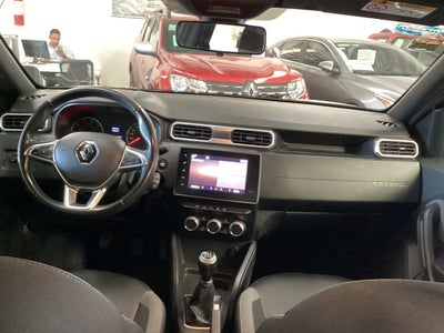 2022 Renault Duster 1.6 Iconic Mt