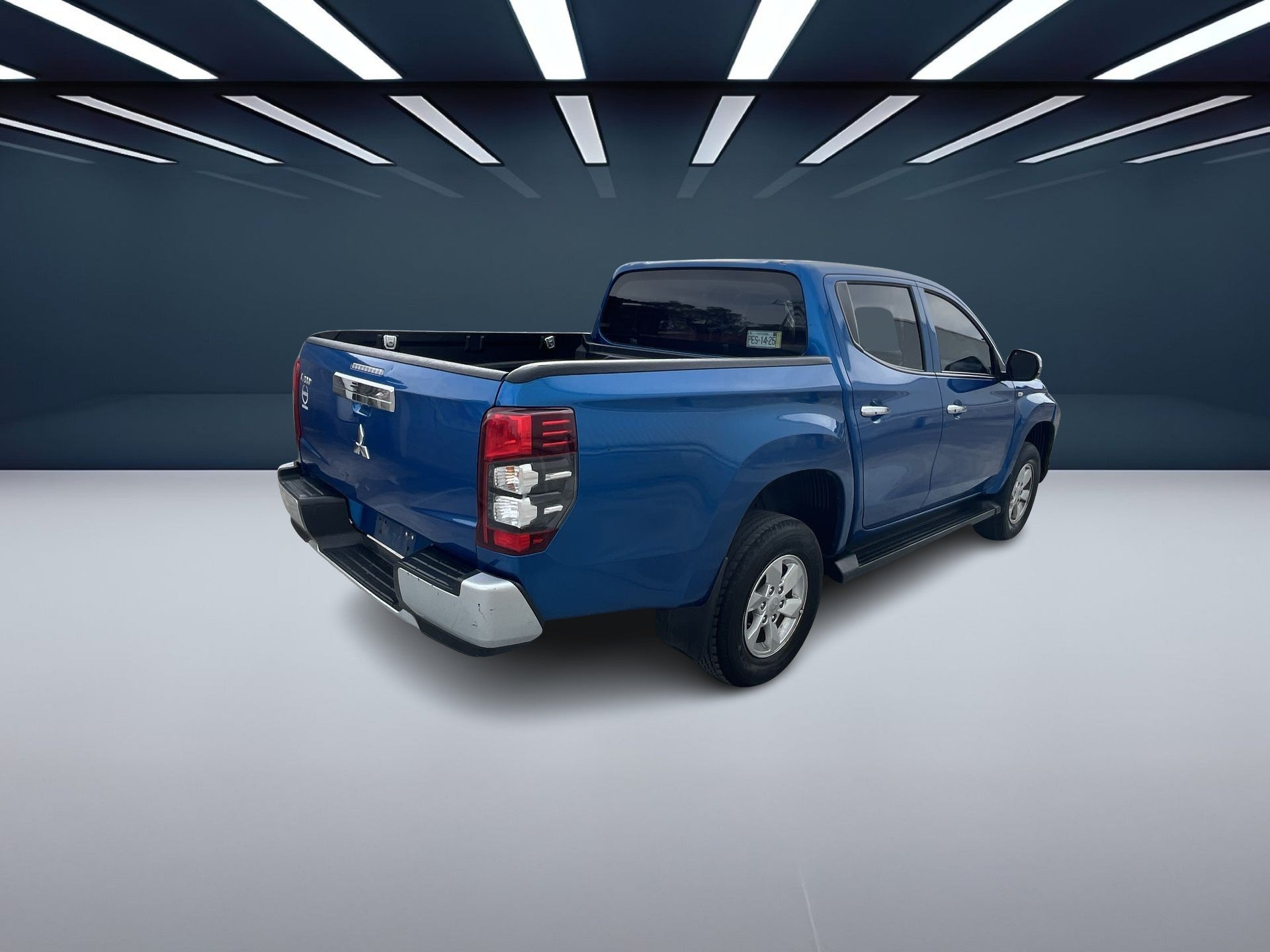 2020 Mitsubishi L200 2.4 Glx Cabina Doble 4x2 Mt