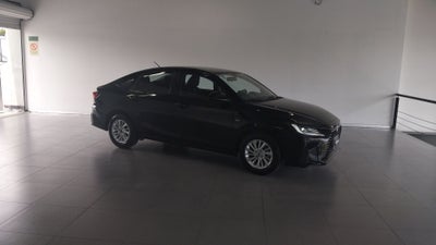 2023 Toyota Yaris 1.5 S Sedan Mt