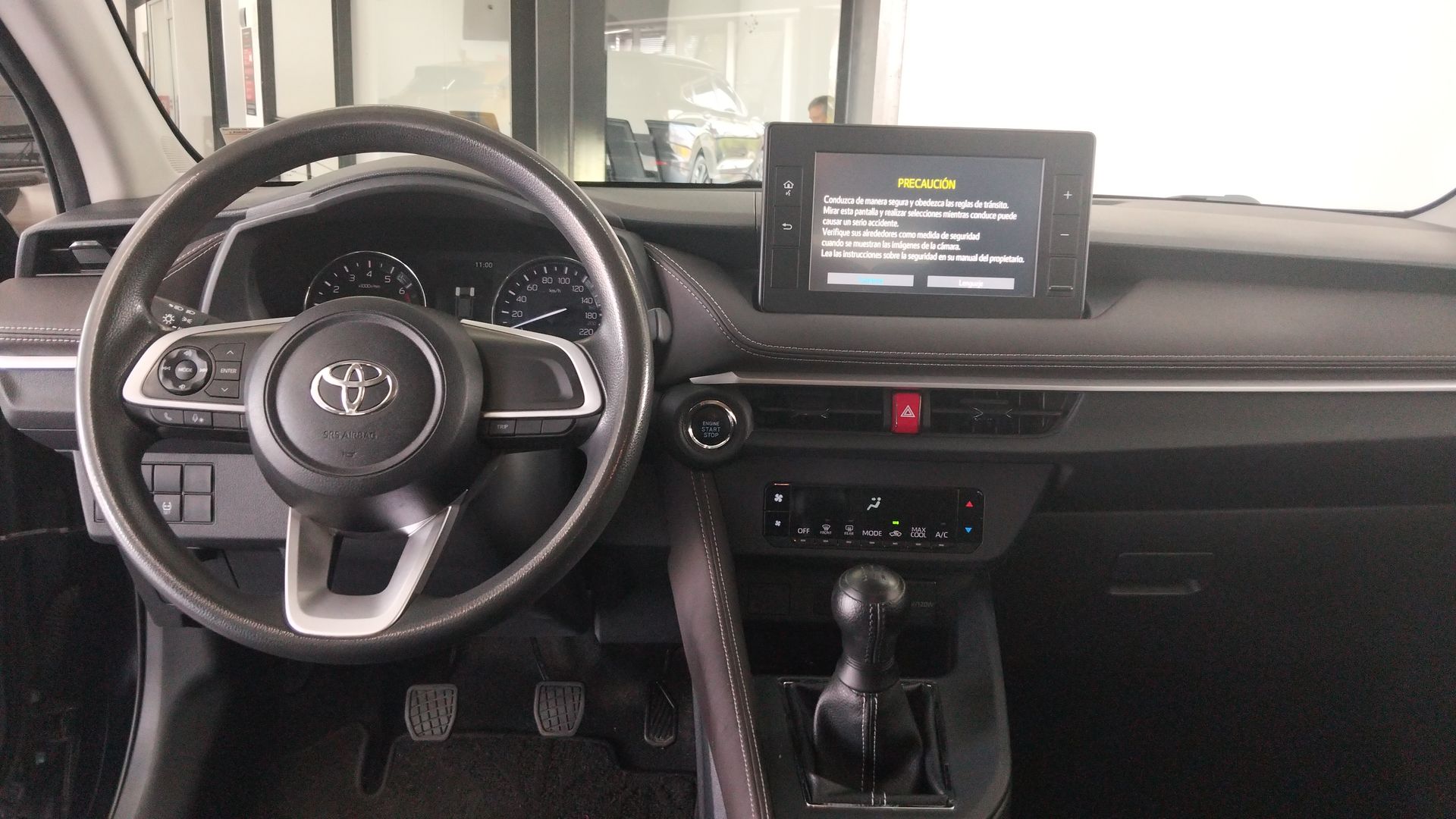 2023 Toyota Yaris 1.5 S Sedan Mt
