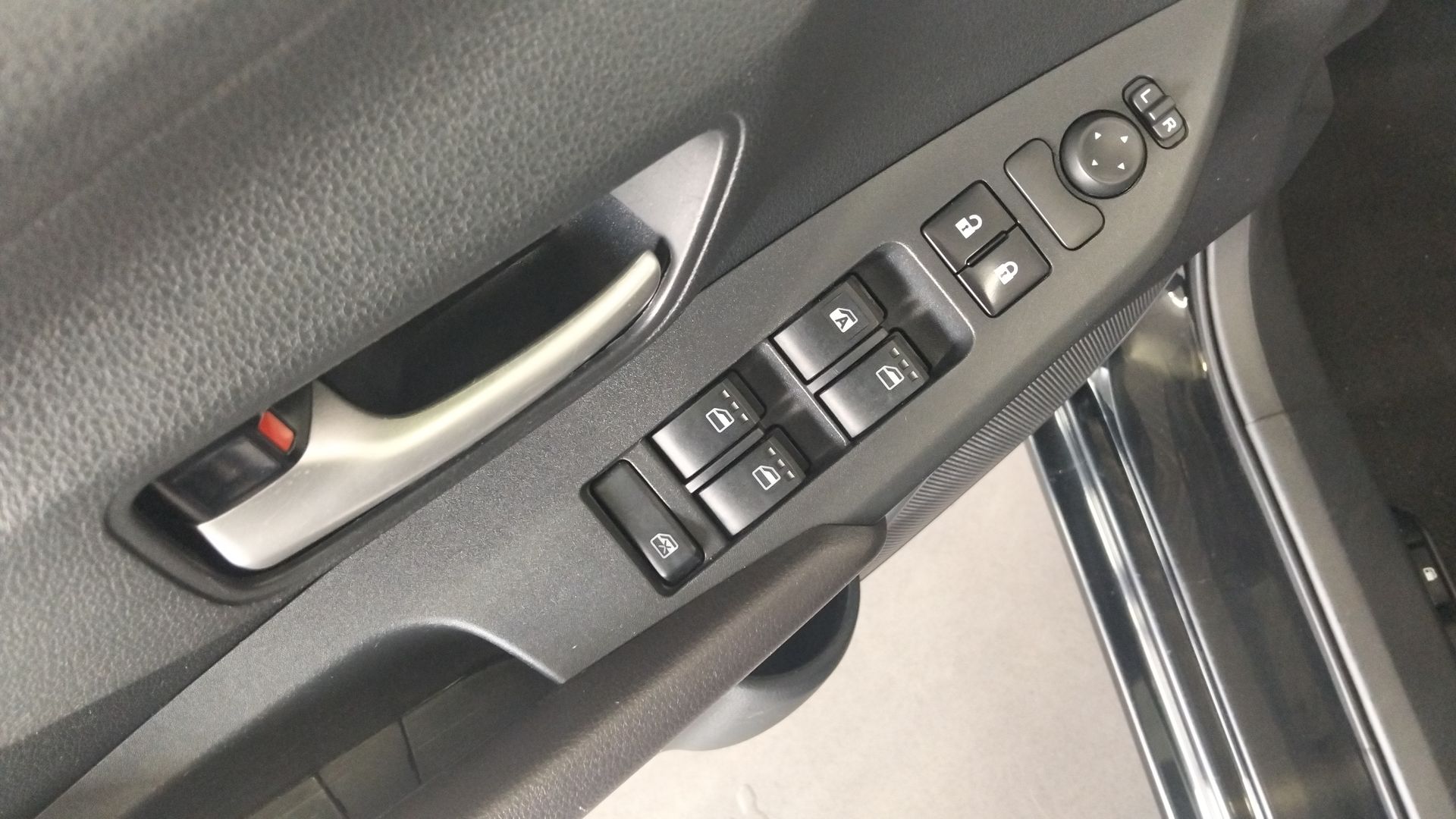 2023 Toyota Yaris 1.5 S Sedan Mt