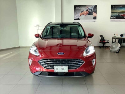 2022 Ford Escape 5p Titanium HEV L4/2.5 Aut