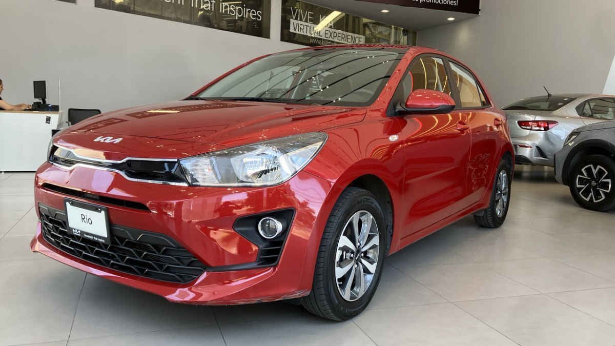 2023 Kia KIA RIO HB 5p LX L4/1.6 Aut