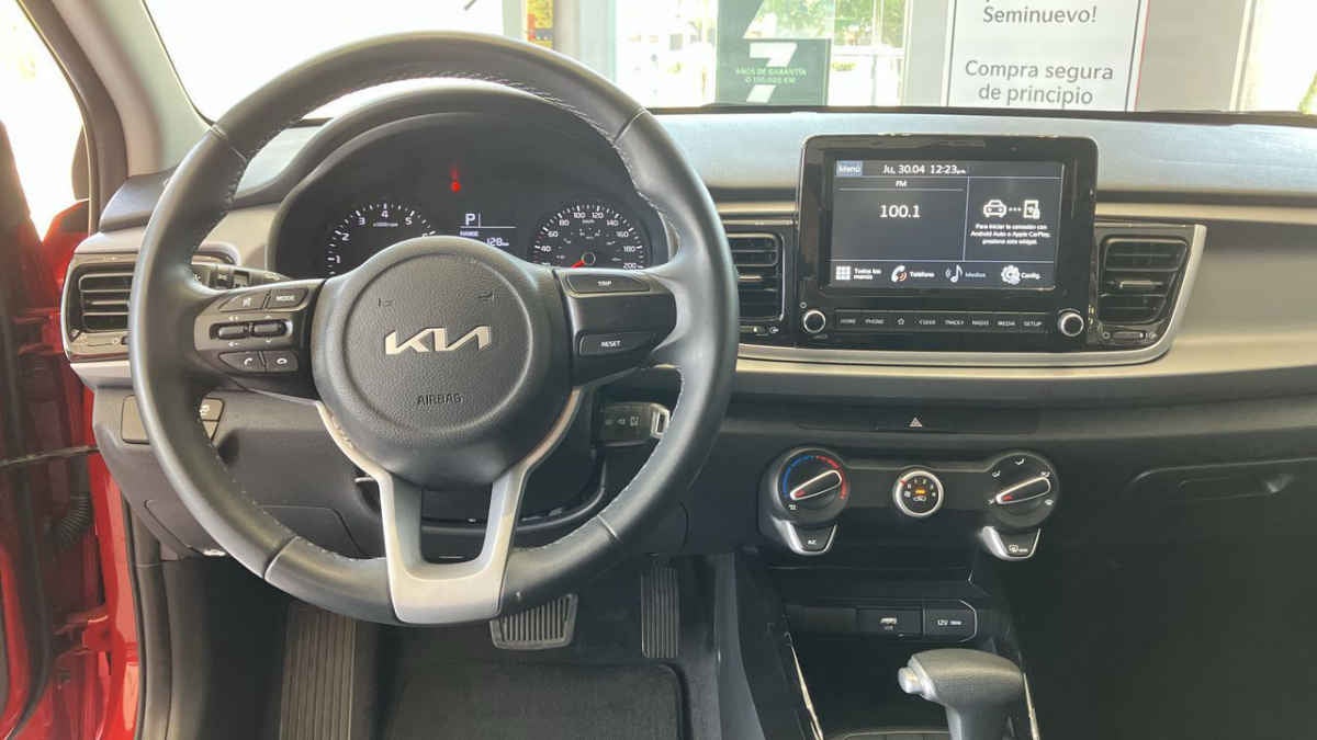 2023 Kia KIA RIO HB 5p LX L4/1.6 Aut