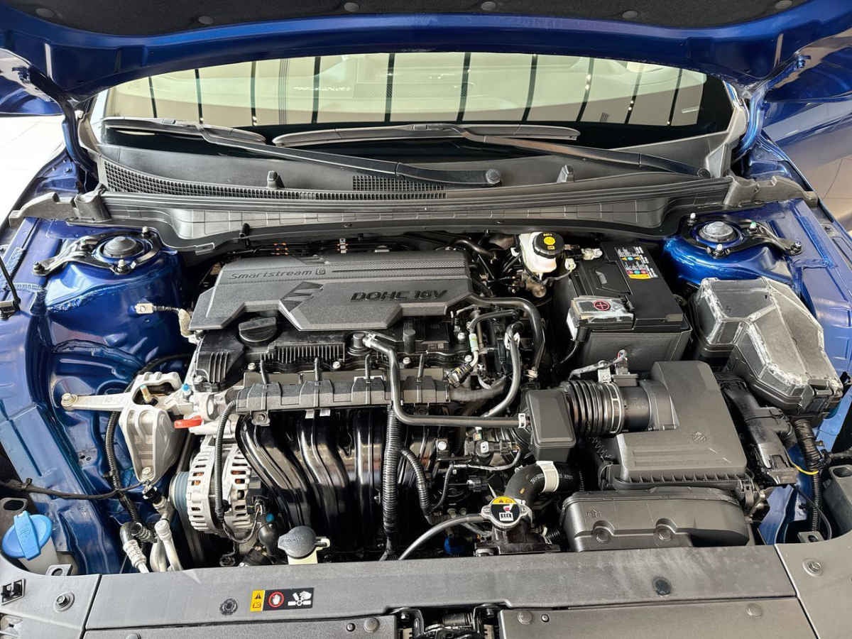 2026 Kia K4 4p GT Line L4/2.0 Aut